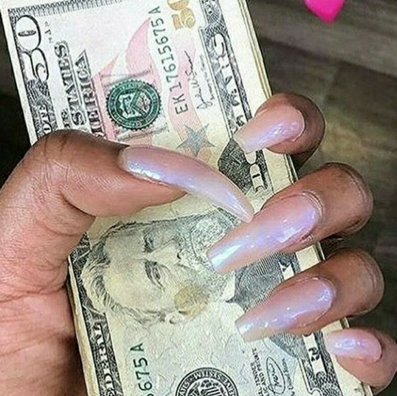 Meet your Posher, Shemika - Picture 3 of 3